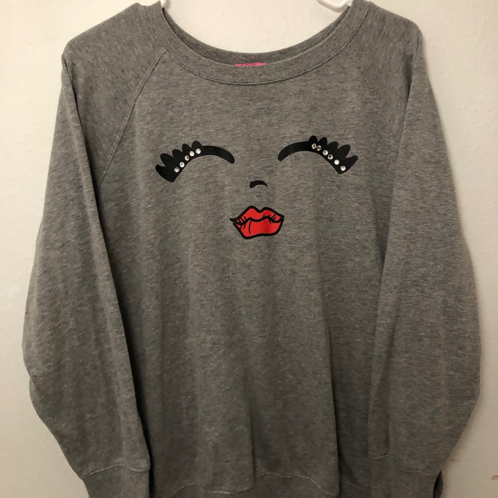 Betsey Johnson for Torrid Eyelashes and Lips sweatshirt size 1